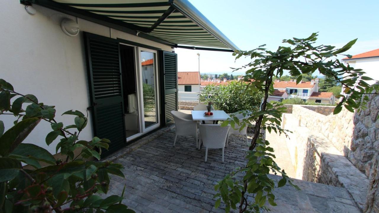 Apartments Adria Malinska Zewnętrze zdjęcie