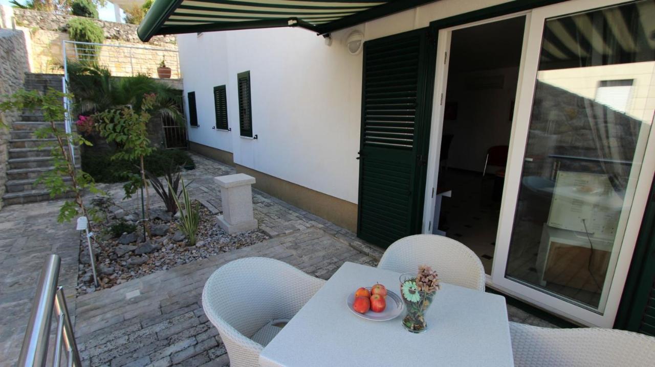 Apartments Adria Malinska Zewnętrze zdjęcie