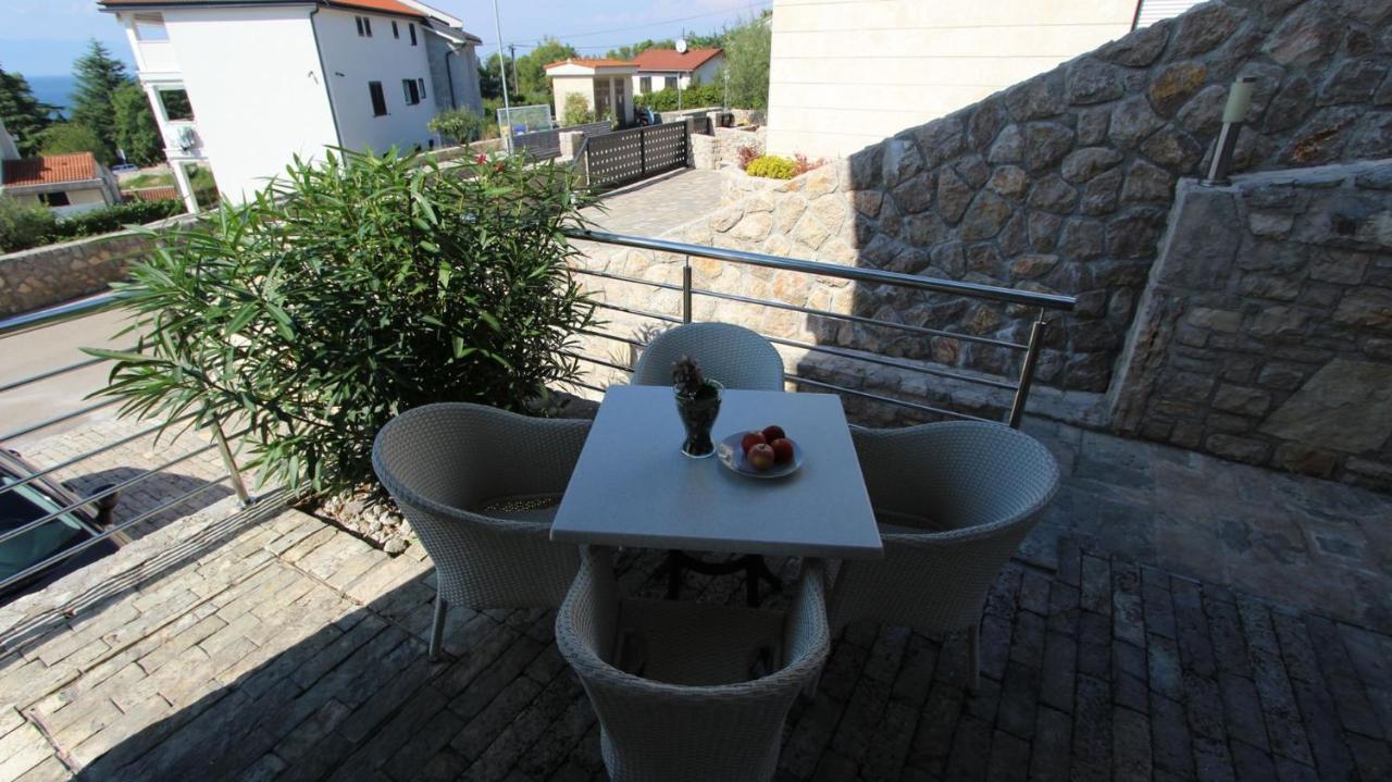 Apartments Adria Malinska Zewnętrze zdjęcie