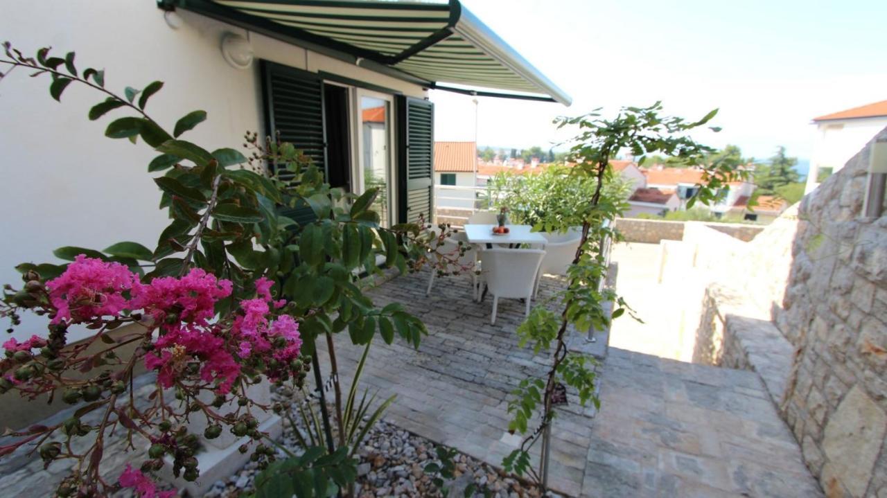 Apartments Adria Malinska Zewnętrze zdjęcie
