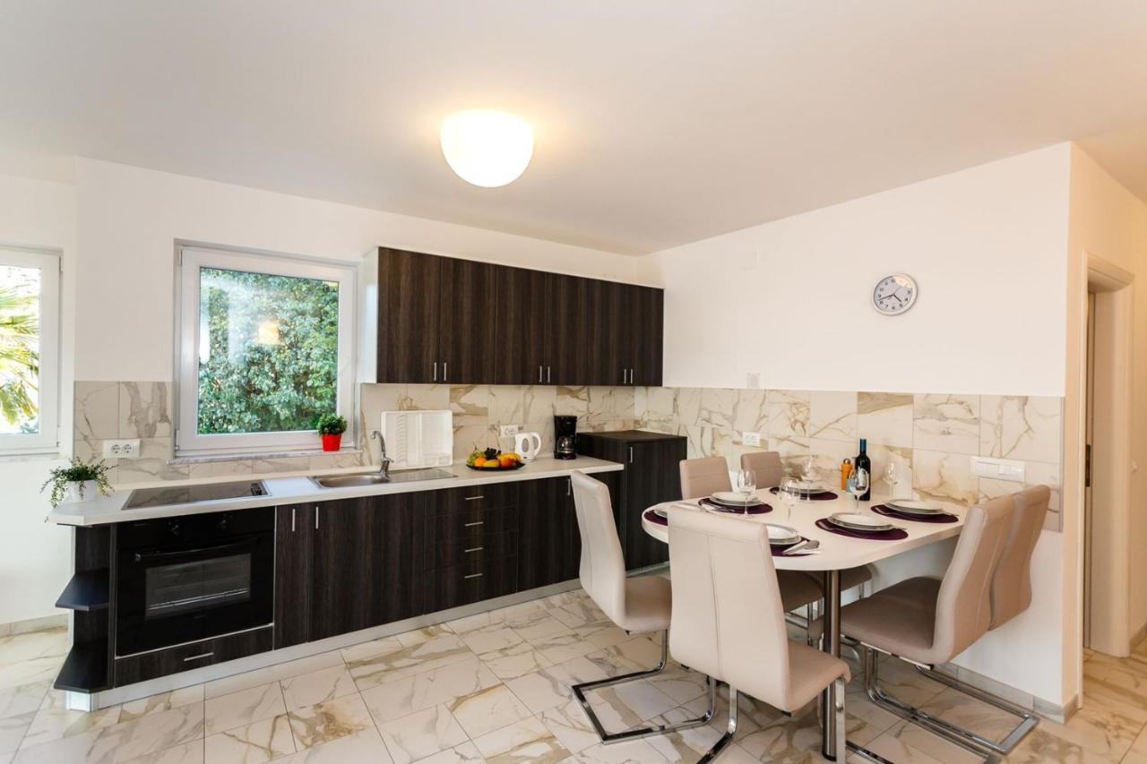 Apartments Adria Malinska Zewnętrze zdjęcie