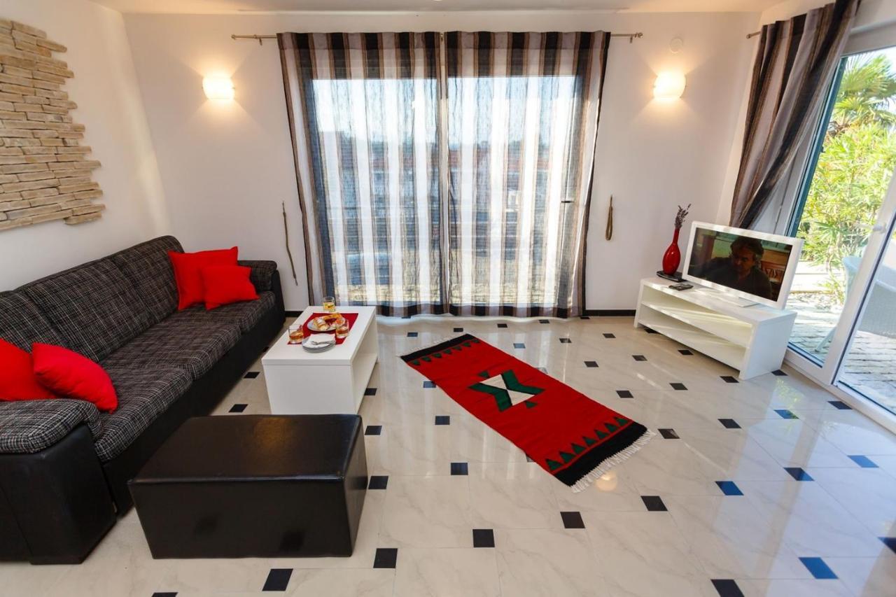 Apartments Adria Malinska Zewnętrze zdjęcie