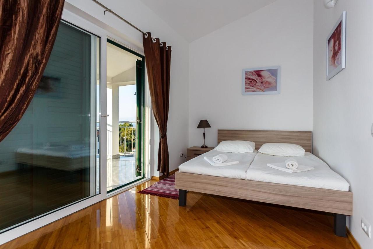 Apartments Adria Malinska Zewnętrze zdjęcie